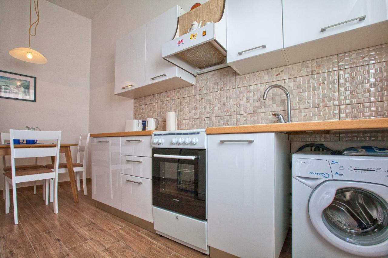 Apartment Rosy Pula Exterior photo
